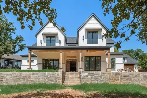 7 Horseshoe Dr, Highland Village, TX 75077