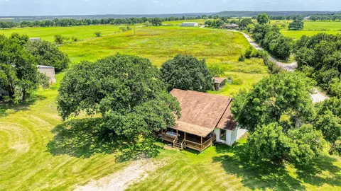 2334 N Bosley Rd, Santo, TX 76472