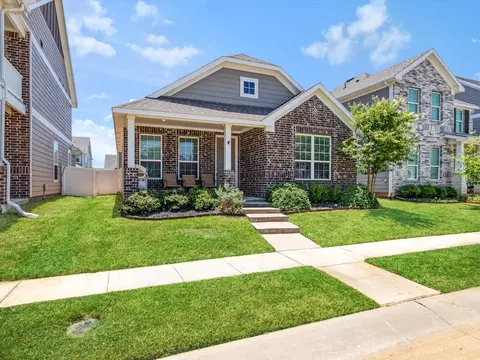 10040 Travis Dr, Providence Village, TX 76227