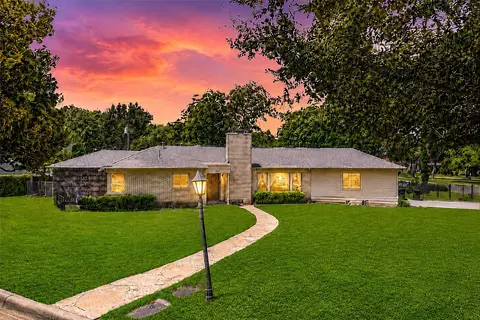 2600 Colonial Pkwy, Fort Worth, TX 76109