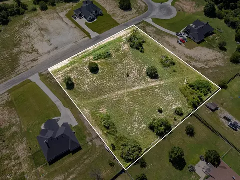 1028 Kessler Rd, Weatherford, TX 76087