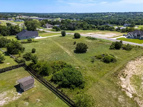 1028 Kessler Rd, Weatherford, TX 76087
