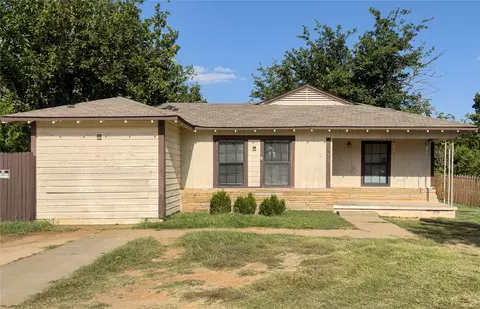 2008 SE 20th St, Mineral Wells, TX 76067