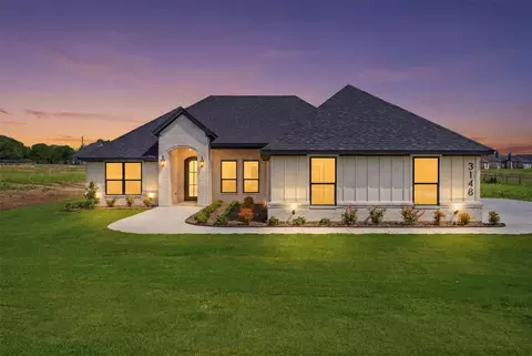 3148 Infinity Dr, Weatherford, TX 76087