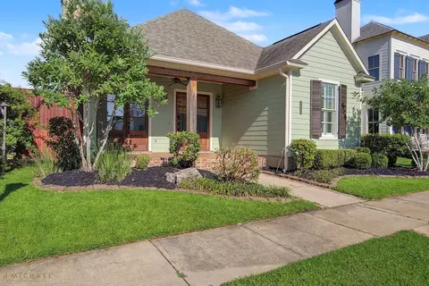 3039 Maple Grove Ave, Shreveport, LA 71106