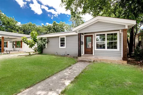 412 E Fogg St, Fort Worth, TX 76110