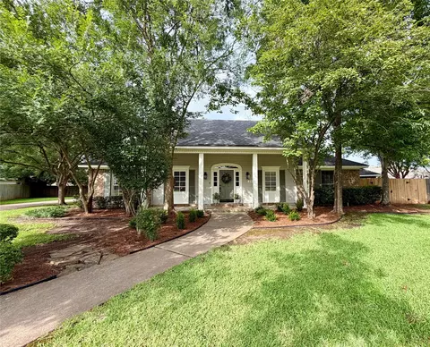 202 Norcross St, Bossier City, LA 71111