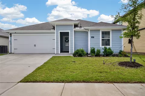 6417 Shoreline Ln, Princeton, TX 75407
