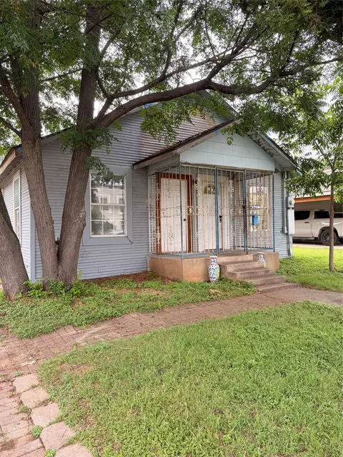 1627 N Montclair Ave, Dallas, TX 75208