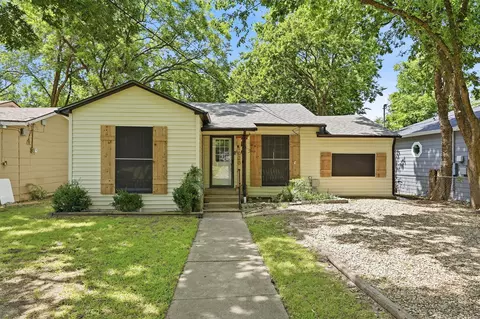 1020 W Brockett St, Sherman, TX 75092