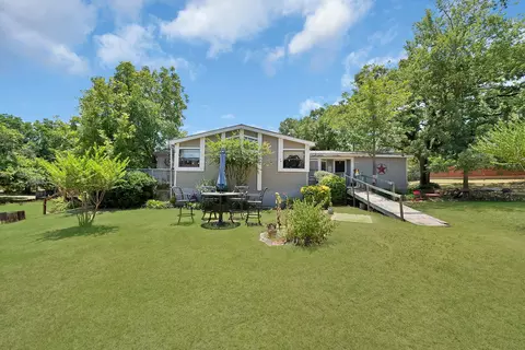 301 W Bethesda Rd, Burleson, TX 76028