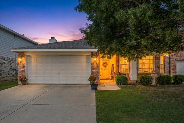 9437 Pastime Ct, Fort Worth, TX 76244