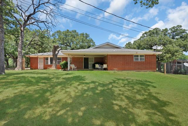 305 W Bethesda Rd, Burleson, TX 76028