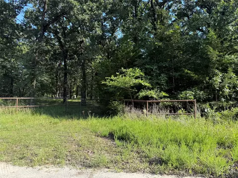 000 Cr 2418, Honey Grove, TX 75446
