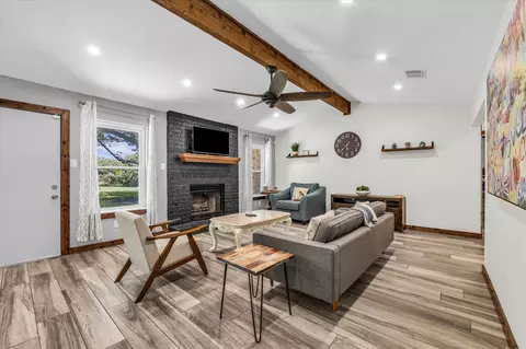 Living - 316 E Chapman Rd, Hewitt, TX 76643 photo 1 of 1