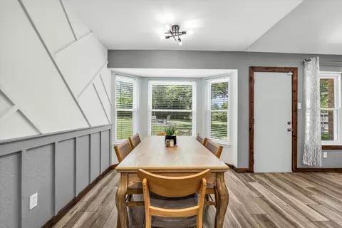 Dining - 316 E Chapman Rd, Hewitt, TX 76643 photo 2 of 2