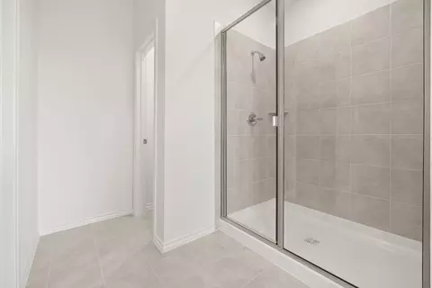 Entry Way - 3115 Hawkview Dr, Cleburne, TX 76031 photo 5 of 5