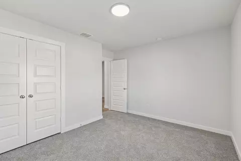 Bedroom - 824 Rockcloud Dr, Haslet, TX 76052 photo 8 of 10