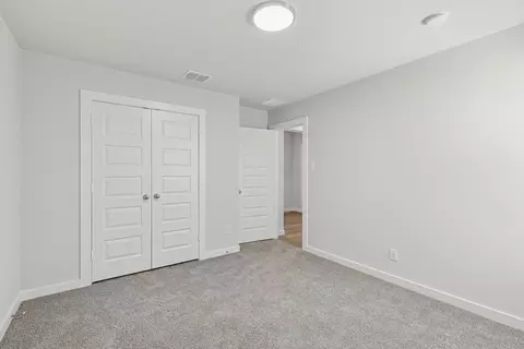 Bedroom - 824 Rockcloud Dr, Haslet, TX 76052 photo 9 of 10