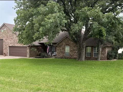 1408 Island Village Ct, Granbury, TX 76048
