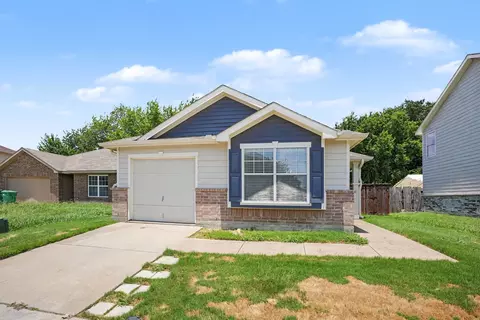 242 Turning Tree Rd, Wilmer, TX 75172