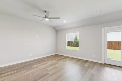 Living - 849 Rockcloud Dr, Haslet, TX 76052 photo 4 of 6