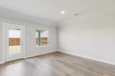 Living - 849 Rockcloud Dr, Haslet, TX 76052 photo 3 of 6