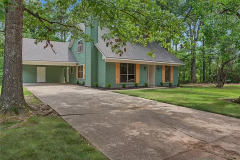 4231 Scenic Dr, Shreveport, LA 71119