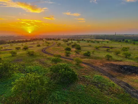 524 County Road 453, Troy, TX 76579