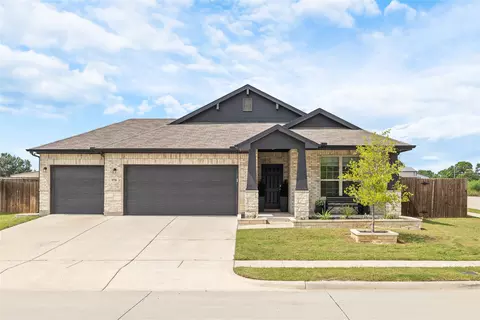970 Hurstwood Dr, Van Alstyne, TX 75495