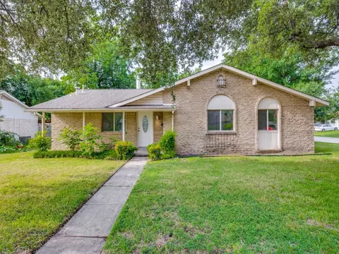 1216 Briarcove Dr, Richardson, TX 75081