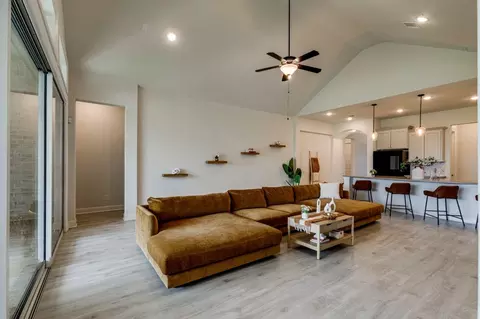 Living - 9613 Boulder Point Rd, Oak Point, TX 75068 photo 2 of 2