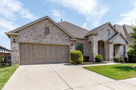 Exterior - 9613 Boulder Point Rd, Oak Point, TX 75068 photo 2 of 7