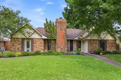 6300 Bronze Leaf Dr, Plano, TX 75023
