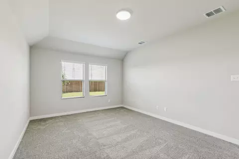 Bedroom - 885 Rockcloud Dr, Haslet, TX 76052 photo 5 of 8