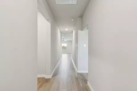 Entry Way - 885 Rockcloud Dr, Haslet, TX 76052 photo 2 of 2