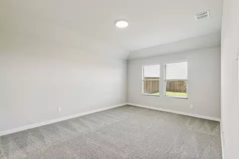 Bedroom - 885 Rockcloud Dr, Haslet, TX 76052 photo 1 of 8