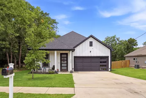 1206 Speedway St, Greenville, TX 75401