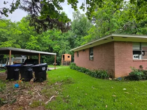 Exterior - 4514 W Loop 281, Longview, TX 75604 photo 5 of 17