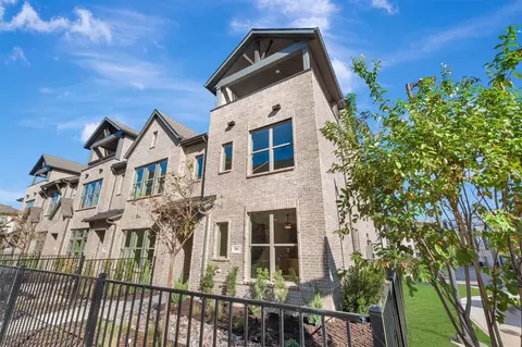 4827 Fuller Ct #501, Irving, TX 75038