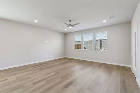 Living - 829 Rockcloud Dr, Haslet, TX 76052 photo 5 of 7
