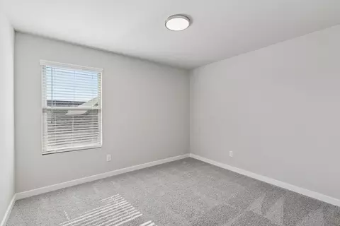 Bedroom - 829 Rockcloud Dr, Haslet, TX 76052 photo 10 of 11