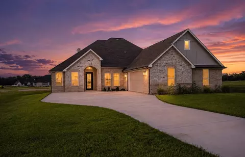 1052 Grison Cir, Corsicana, TX 75109
