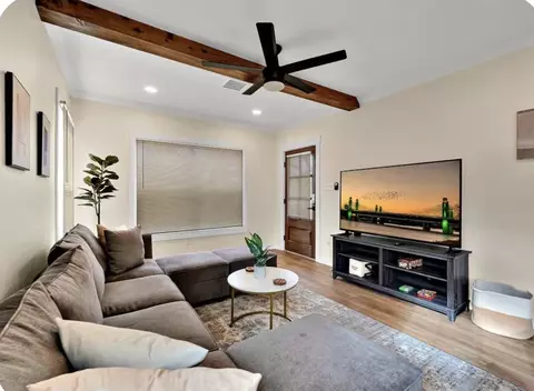 Living - 2008 Windsor Ave, Waco, TX 76708 photo 3 of 4