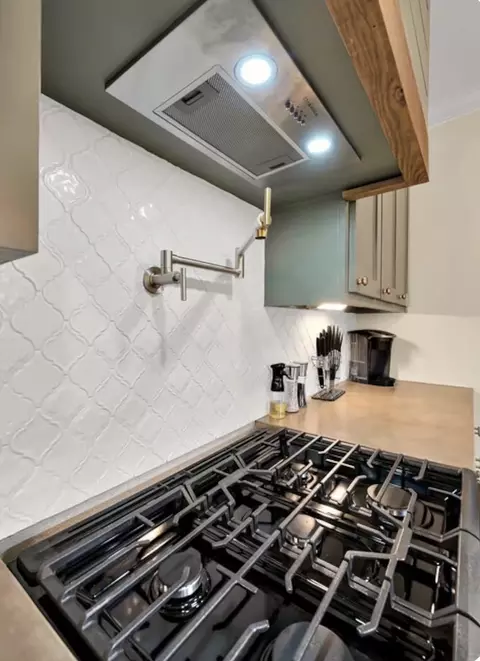 Kitchen - 2008 Windsor Ave, Waco, TX 76708 photo 5 of 5