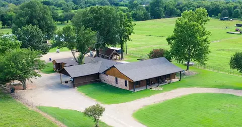3779 Farm Road 1499, Paris, TX 75460