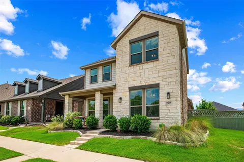 2437 Elm Pl, Northlake, TX 76247