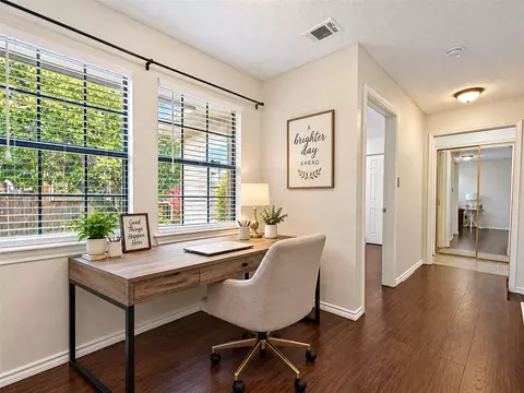 2800 Keller Springs Rd #6B, Carrollton, TX 75006