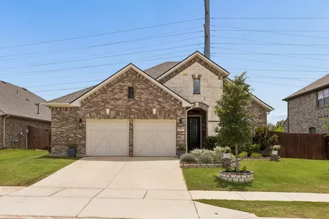 14713 Spitfire Trl, Roanoke, TX 76262