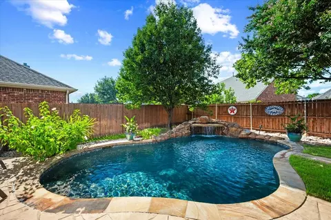 10320 Flat Creek Trl, Mckinney, TX 75072
